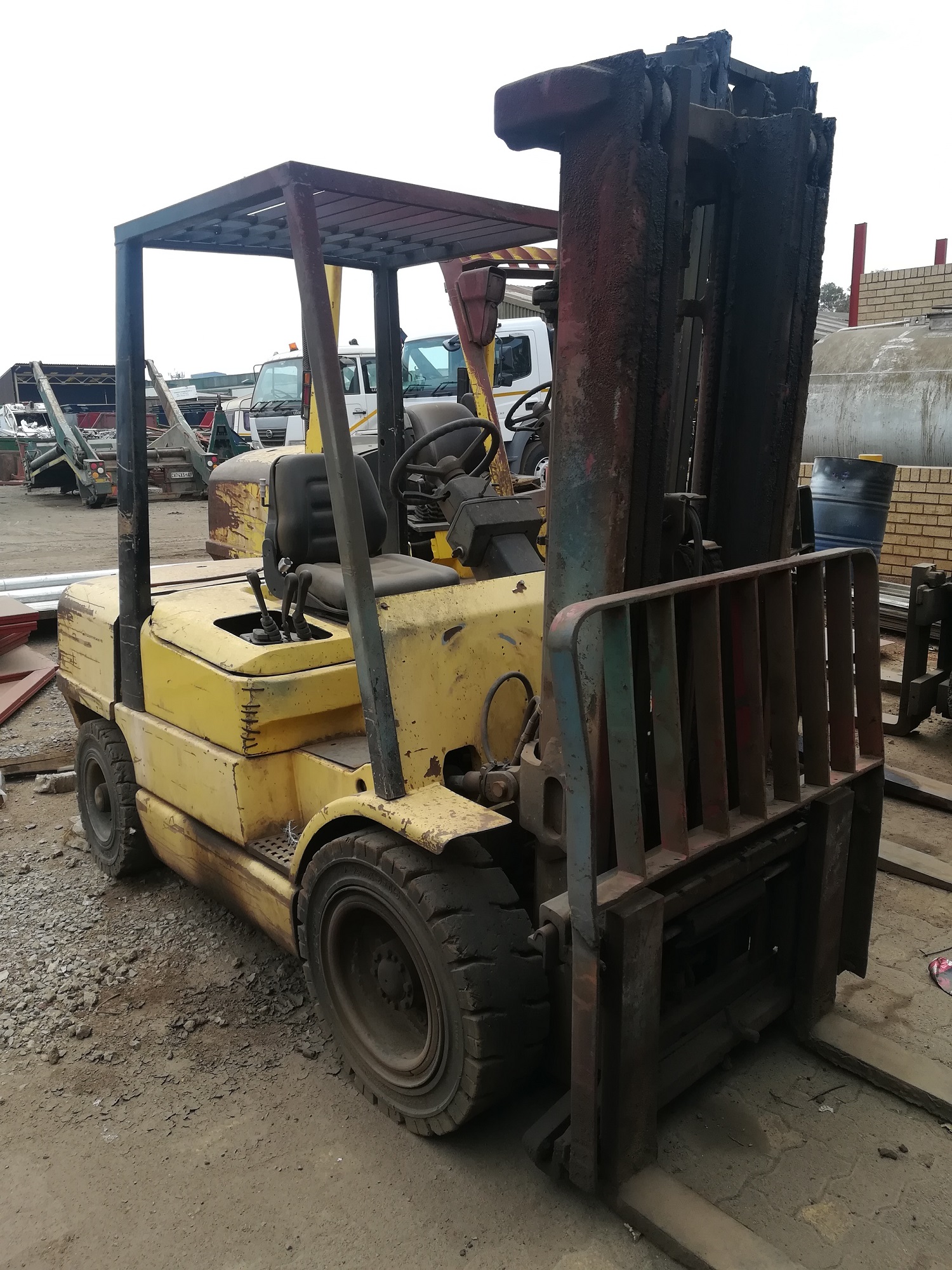 3 ton Hyster Forklift for sale R45 000 excl. MACHINE MARKET SA