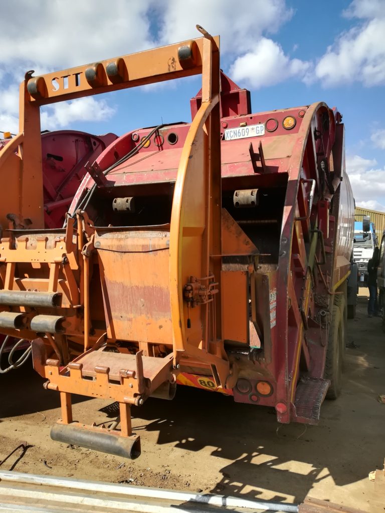 Mercedes Axor garbage collection truck for sale R750 000 MACHINE MARKET SA